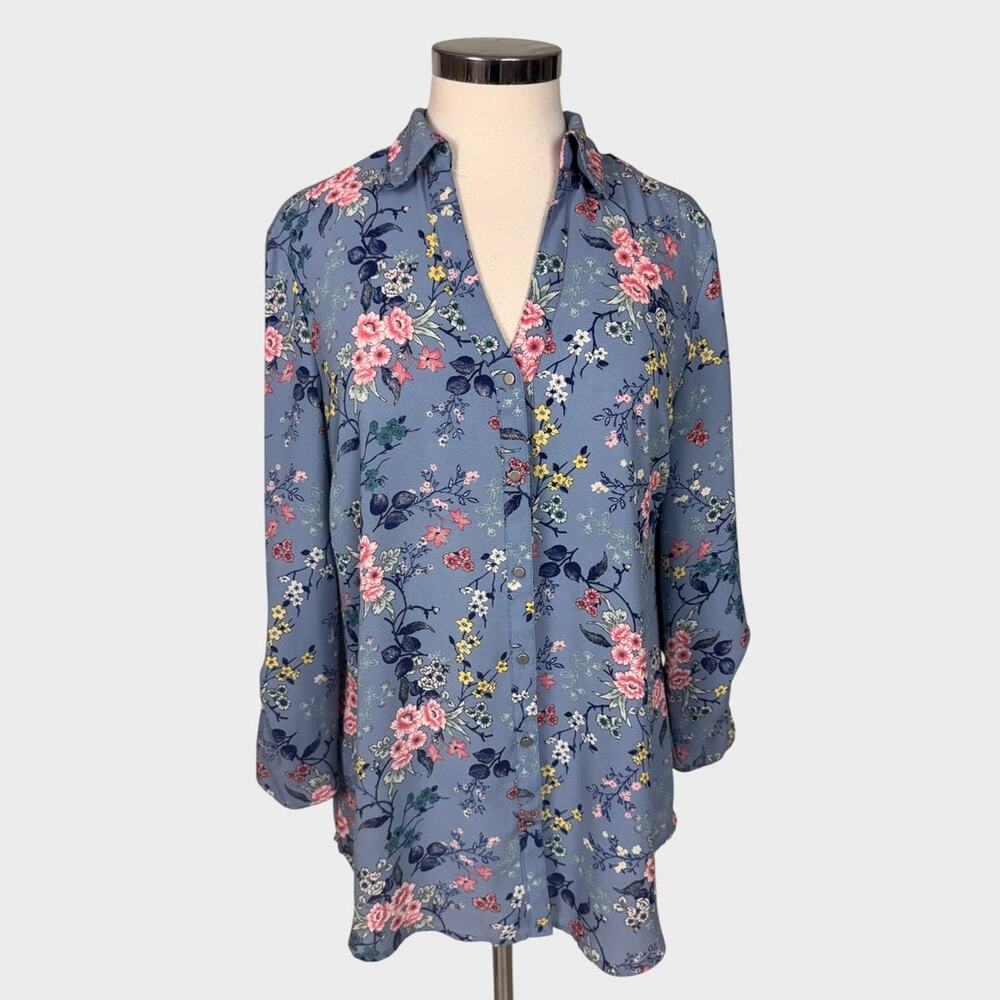 Massini Medium Blue Floral Button Front Blouse 100% Polyester